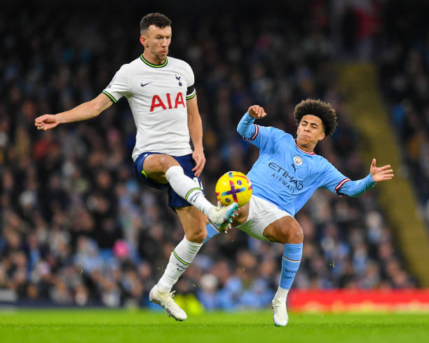 勤训练和不 勤训练和不