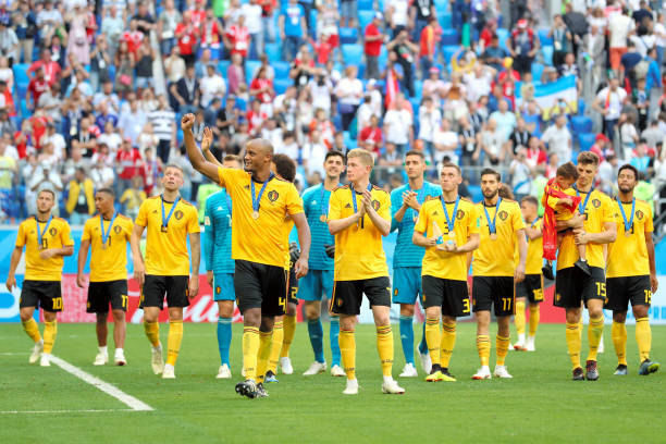 月锦上添花 月锦上添花