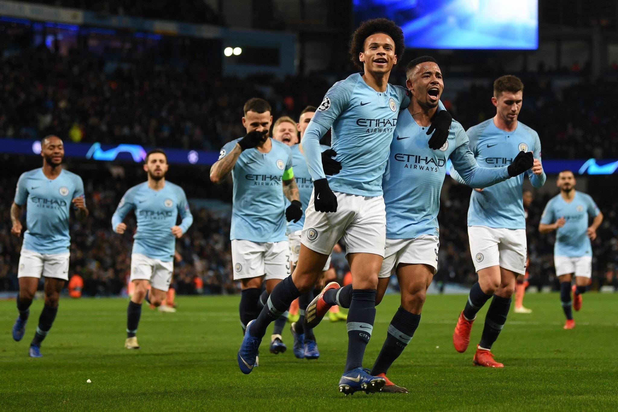 轻而易举的 轻而易举的